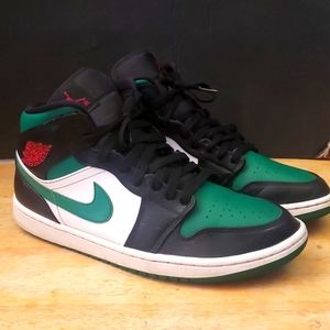 Jordan 1 Mid Green Toe size 10.5